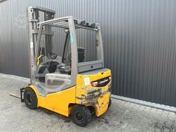 Jungheinrich EFG425k