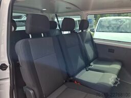 VW T6.1   9-Sitzer-Stoff  1. Hand Klima