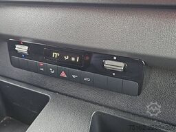 MERCEDES-BENZ SPRINTER 317 Bakwagen Laadklep!