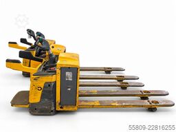 Jungheinrich ERE 225 // 2400 mm Gabeln // Initialhub // 2 weite