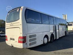 MAN R 09 Lions Coach C
