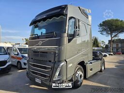 Volvo VOLVO 500 KM 300MILA 2023