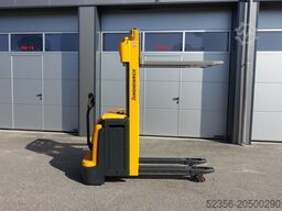 Jungheinrich EJC 216z Triplex Elektro Hochhubwagen