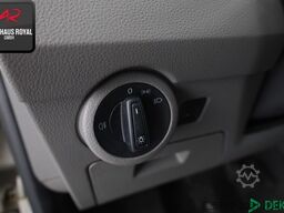 Volkswagen T6 Transporter T6.1 2.0 TDI 9 SITZE NAVI,1.HAND