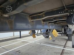 Weka 2 AXLE CLOSED BOX STEER AXLE 3T LIFT