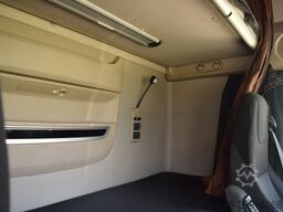 DAF XF530 X-LOW SSC Intarder Hubsattel ACC 2 Tanks