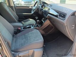 VOLKSWAGEN Touran Highline / R -Line * LED* Virtual *
