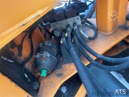 Schmidt folding wing snow plough