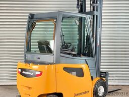 Jungheinrich Service Neu - Batterie 82%-6,5m Hub- 2,5t-Triplex