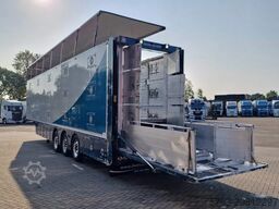 CUPPERS Boone construct - 3 deck livestock trailer - Ve...