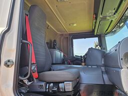 SCANIA P360 6X2*4 MNB TAILLIFT