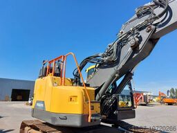 Volvo ECR 235 E