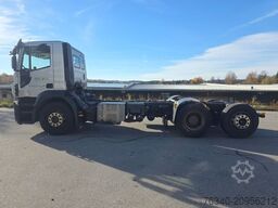 IVECO AD260X40Y/PS HR ON*Rechtslenker*
