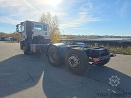 IVECO AD260X40Y/PS HR ON*Rechtslenker*