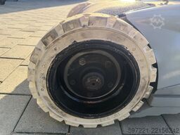 Haulotte Star 10 --> neue Reifen, Batterie aus 2022!!