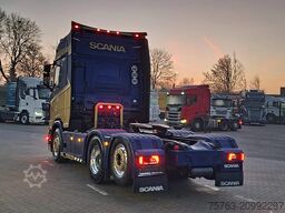 Scania 770S V8 NGS Highline 6x2 - Retarder - Night cli...
