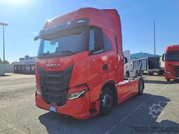 IVECO S-WAY AS440S48