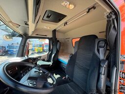 MERCEDES-BENZ Actros 2651 6x4 Koffer mit Bohranalge Zubehör