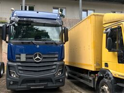 MERCEDES-BENZ 1845 big space