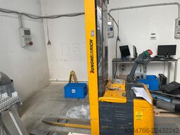 Jungheinrich ERC 212