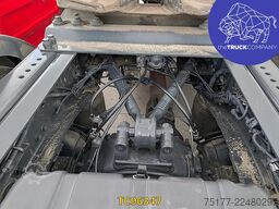 Iveco S-Way 490
