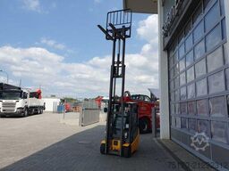 Jungheinrich EFG 215 / Triplex: 4.25m! / SS / 4.166h / 2024