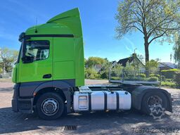Mercedes-Benz Actros 1943