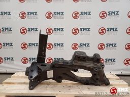 Mercedes Occ voorframe rechts Mercedes
