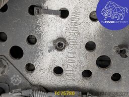 Mercedes-Benz Actros 2548