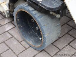 Holland Lift Ecostar HL-9710 Electric, 12m Working Height, 325k