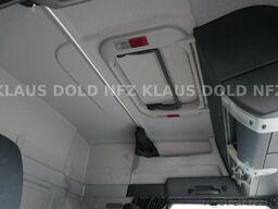 MERCEDES-BENZ TGL 8.250 geschloss. Autotransp. Moetefindt