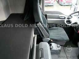 MERCEDES-BENZ TGL 8.250 geschloss. Autotransp. Moetefindt