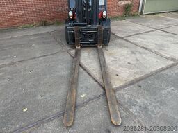Linde H35D-02