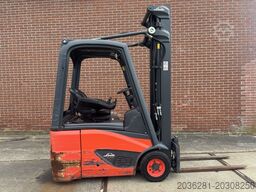Linde E15-02