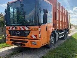 Mercedes-Benz Econic 26330