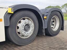 VOLVO FH 460 6X2 GLOBE
