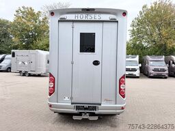 RENAULT Master Roelofsen Parados Sport