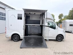 RENAULT Master Roelofsen Parados Sport