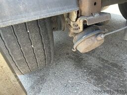 MENCI LEBENSMITTELTANK ISOLIERT, 3 KAMMERN, 34000L LIFTACHSE,   BPW-ACHSEN,