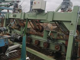 HewSaw conveyor Banana