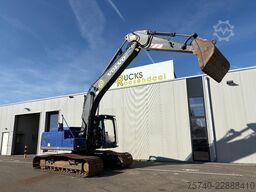 Volvo EC210  + 4870 Hours + bucket + fully operational