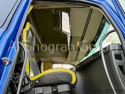 Volvo FH 16.750 8x2 / Loglift BF118S / Eu6