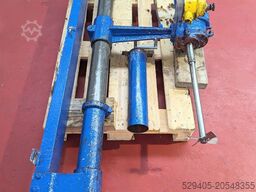 Agitateur sur potence murale