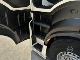 Iveco S-WAY 530