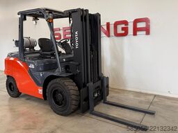 Toyota 11249 - 8FG45N