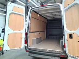 Mercedes-Benz Sprinter 317 CDI Kasten,L2H2,MBUX,Kamera