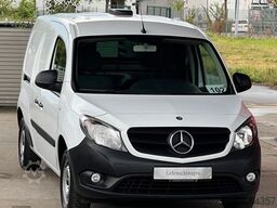 MERCEDES-BENZ Citan 109 EXTRALANG NAVI LKW SCHRÄNKE PDC EURO 6