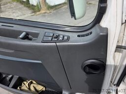 VOLVO FH 480 Kühler mit Kühlanhänger, LBW+Türen