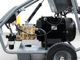 Kärcher HD 13/35-4 CAGE - 1300l/h 350bar 2019y