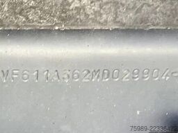 Renault T480 VF611A362MD029904  2X FUEL TANK, PARKING A...